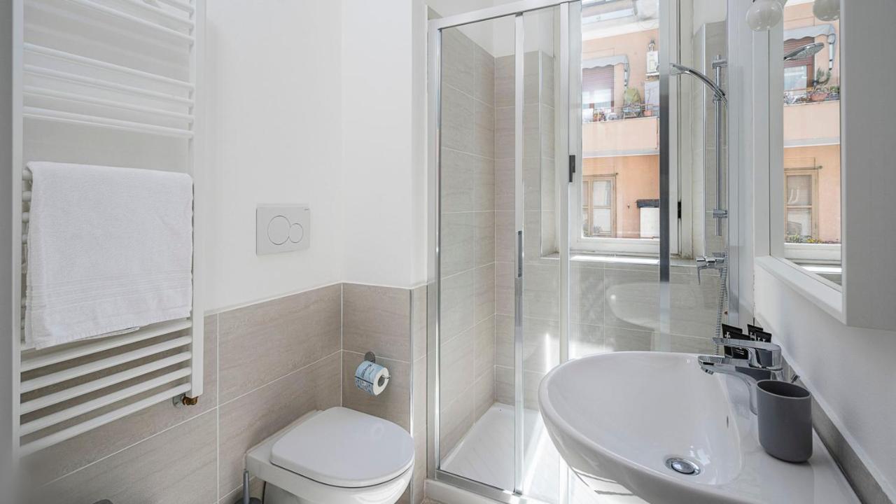 "Gold Fashion" - Residenza Duomo Citylife Apartment Milano Ngoại thất bức ảnh