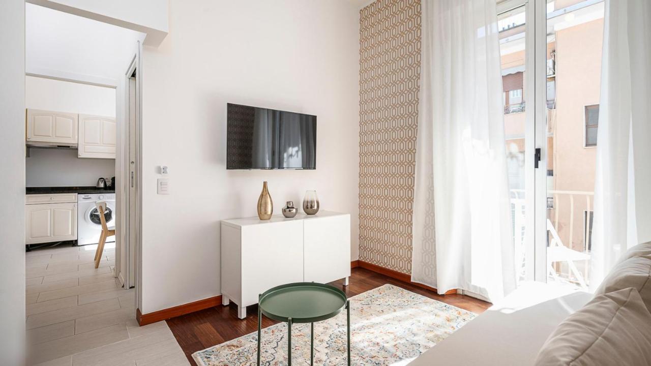 "Gold Fashion" - Residenza Duomo Citylife Apartment Milano Ngoại thất bức ảnh