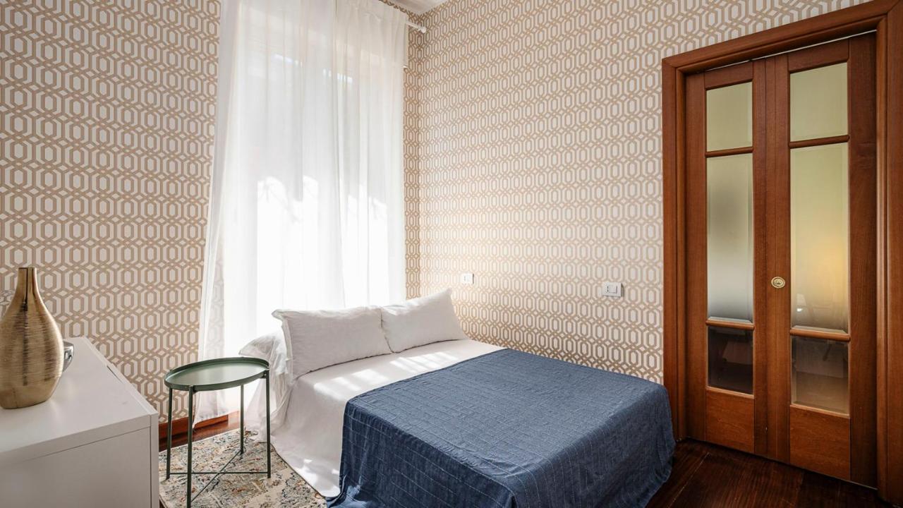"Gold Fashion" - Residenza Duomo Citylife Apartment Milano Ngoại thất bức ảnh