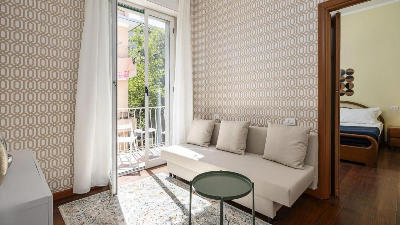 "Gold Fashion" - Residenza Duomo Citylife Apartment Milano Ngoại thất bức ảnh
