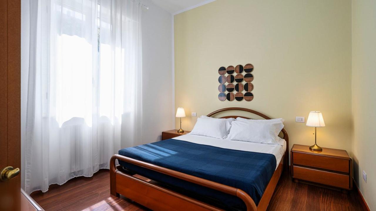 "Gold Fashion" - Residenza Duomo Citylife Apartment Milano Ngoại thất bức ảnh